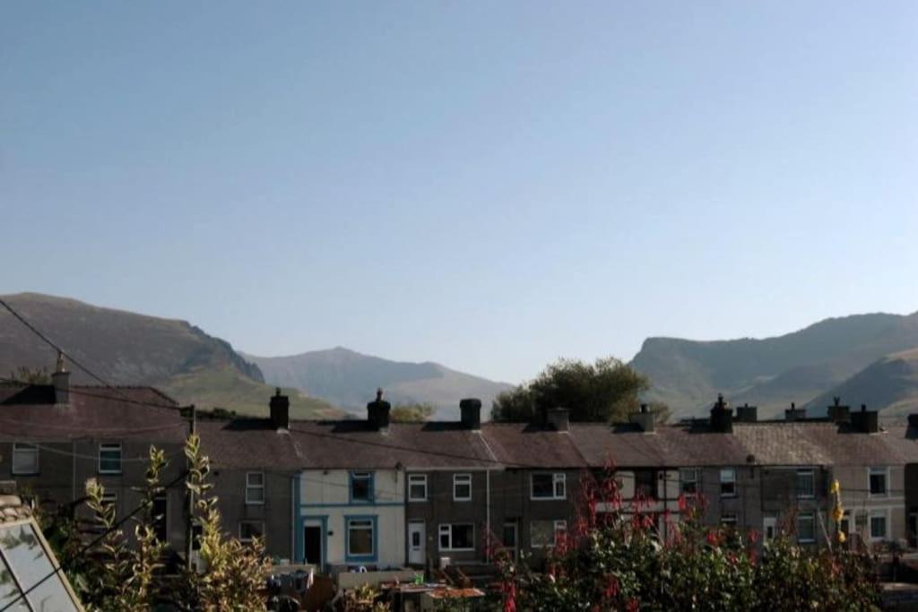 Welsh Holiday Home Sleeps 5 Close To Beaches & Mountains Nantlle Eksteriør bilde